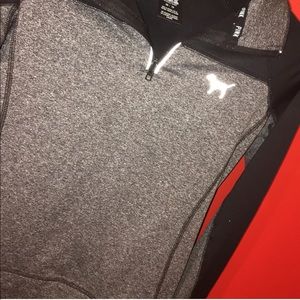 VS PINK black quater zip
